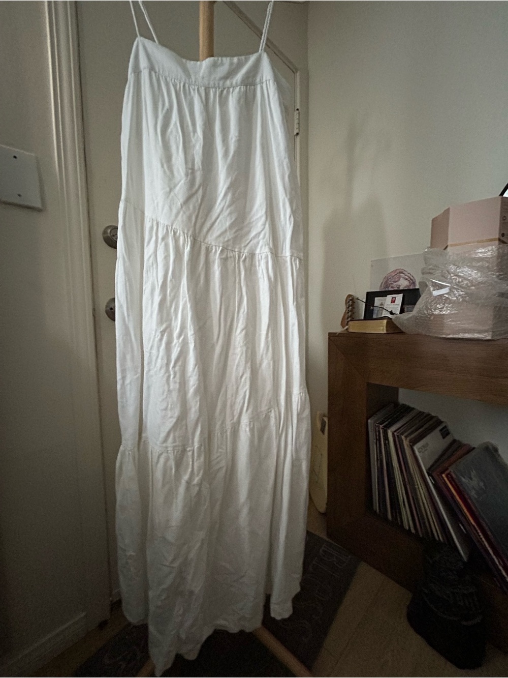 Abercrombie & Fitch White Tiered Maxi Dress Size Medium